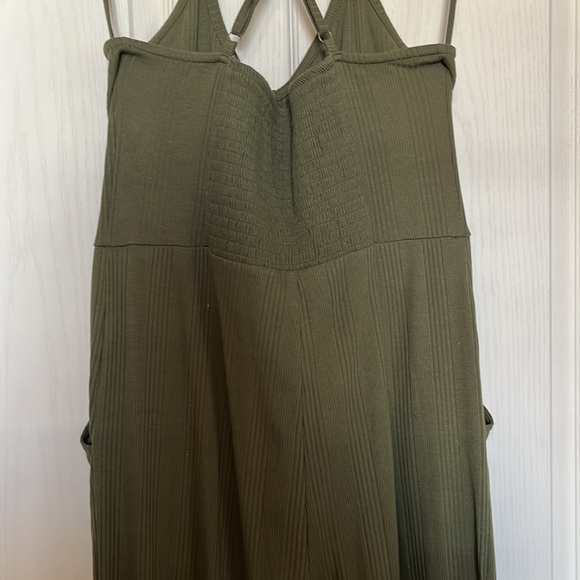 American eagle flared jumpsuit - Picture 4 of 4